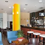 Elena Hotel 3*