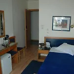 Elena Hotel 3*